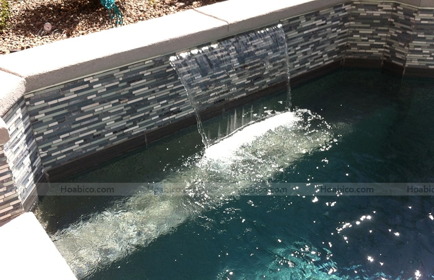 Ứng dụng thác nước xả tràn bể bơi Tafuma TB-900