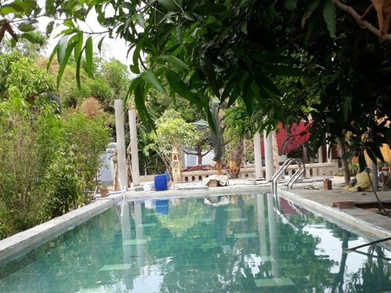 Hoabico bàn giao công trình thi công bể bơi cho anh Khoa tại Thành Phố Huế