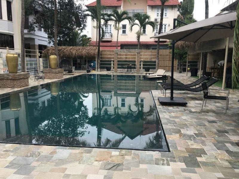 Hoabico bàn giao công trình thi công bể bơi cho biệt thự anh Pier tại TPHCM