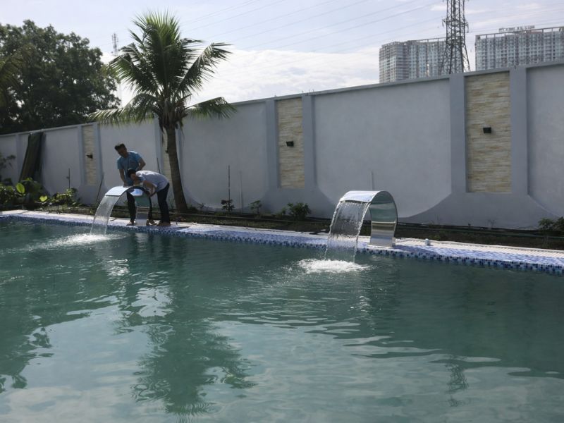 Hoabico bàn giao công trình thi công bể bơi cho chú Long tại Thái Nguyên