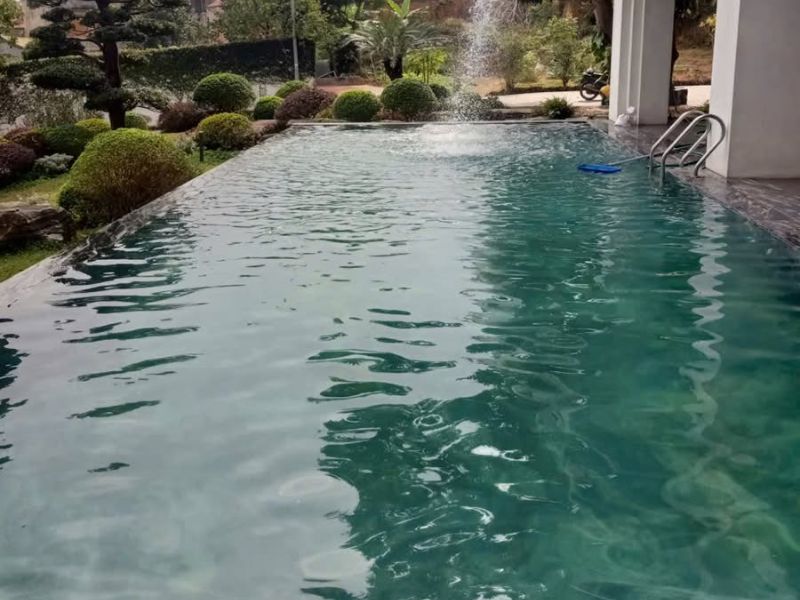 Hoabico bàn giao dự án vệ sinh bể bơi cho anh Hùng tại Sơn Tây